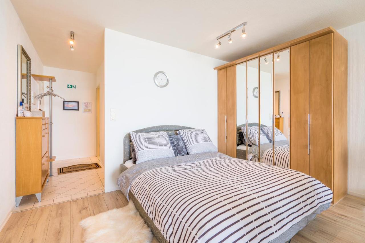 Luxueuze vakantiestudio met zeezicht en terras in Oostende Buitenkant foto