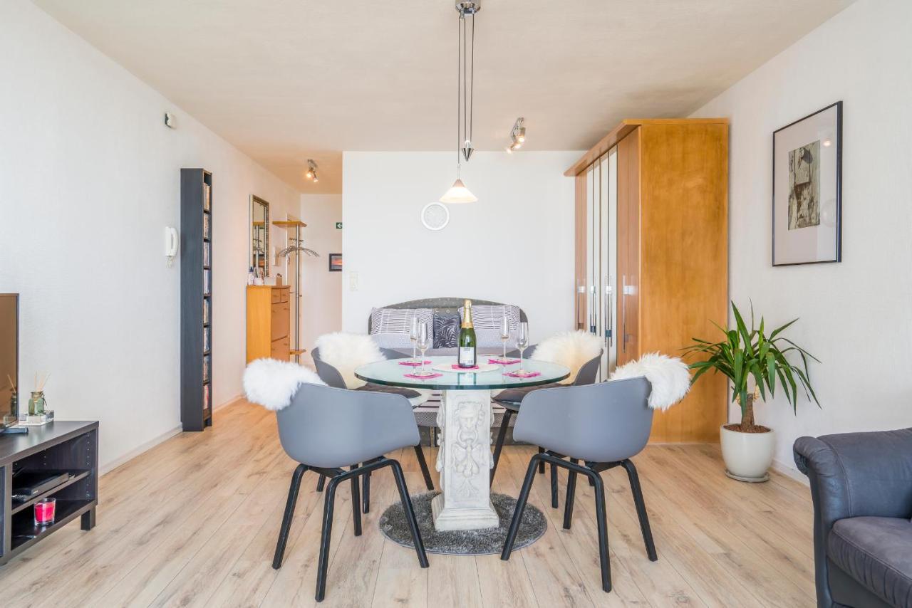 Luxueuze vakantiestudio met zeezicht en terras in Oostende Buitenkant foto